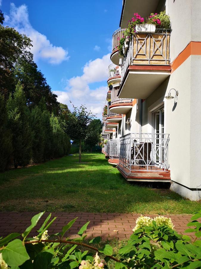 Arboretum Apartment