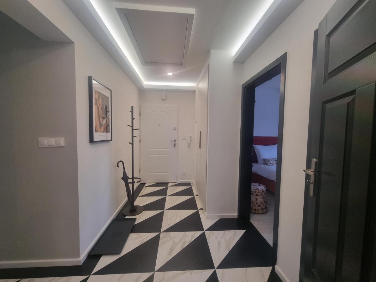Arboretum Apartment
